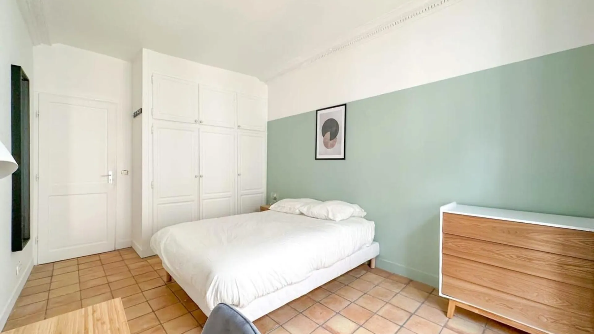 Flexliving - Whole Flat - Echiquier Apartment Paris 0*,  France